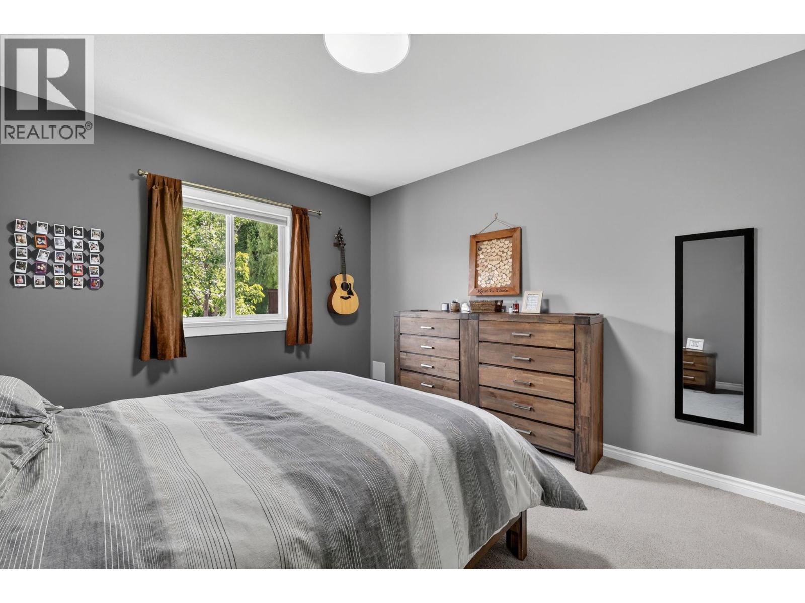 1850 22nd Street NE - 24