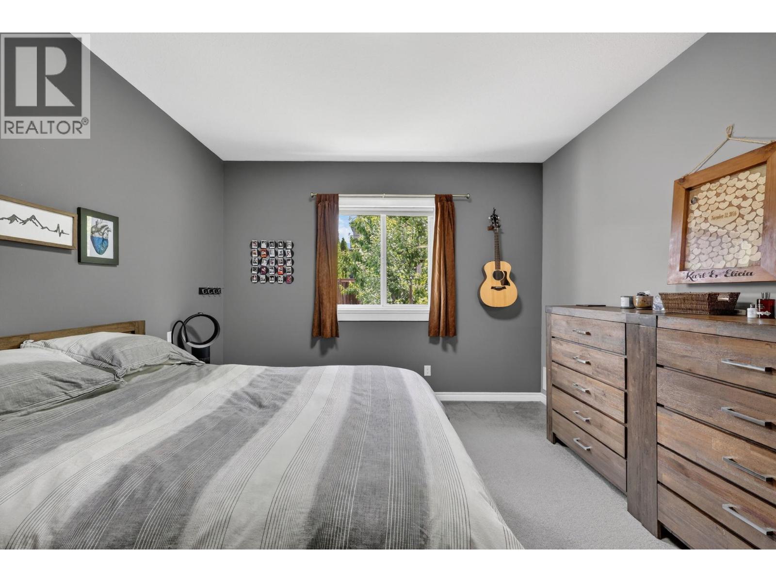  1850 22nd Street Northeast, Salmon Arm