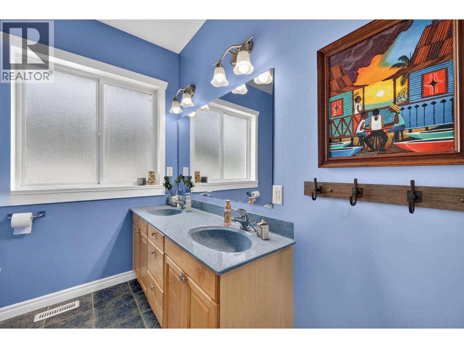  1850 22nd Street Northeast, Salmon Arm