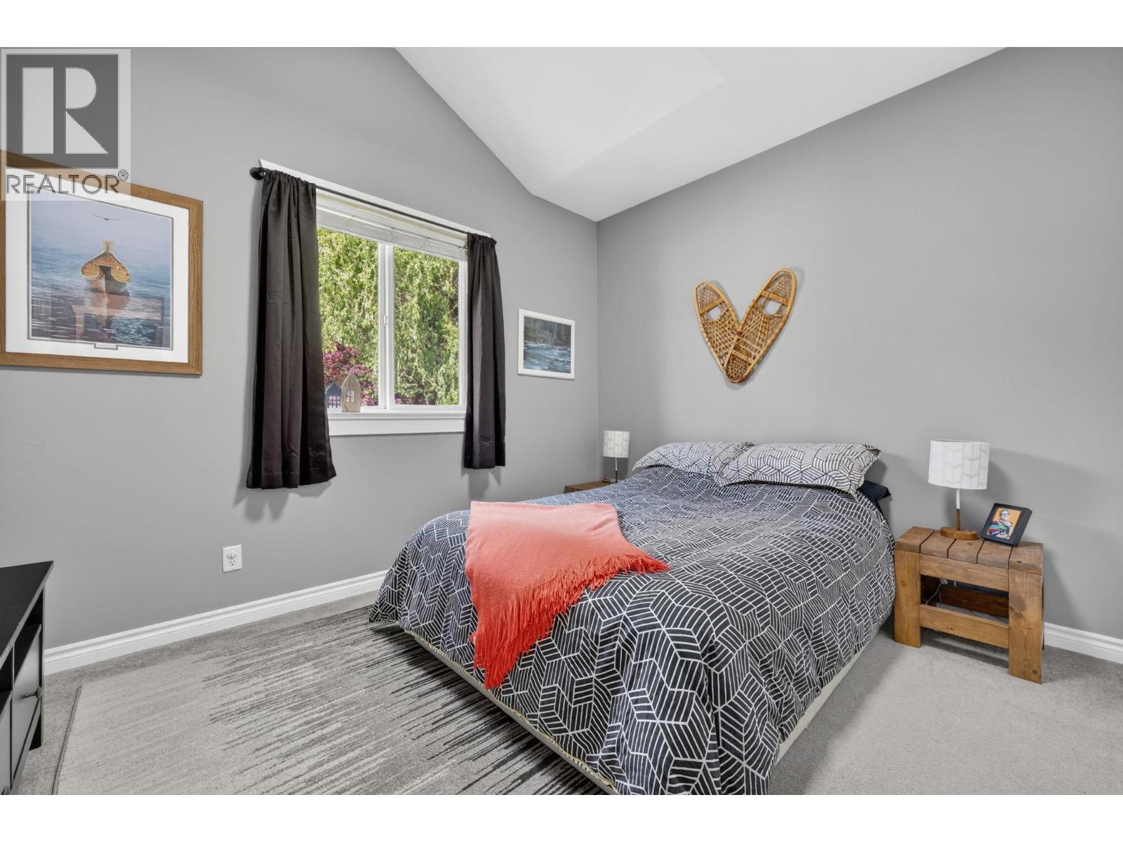  1850 22nd Street Northeast, Salmon Arm