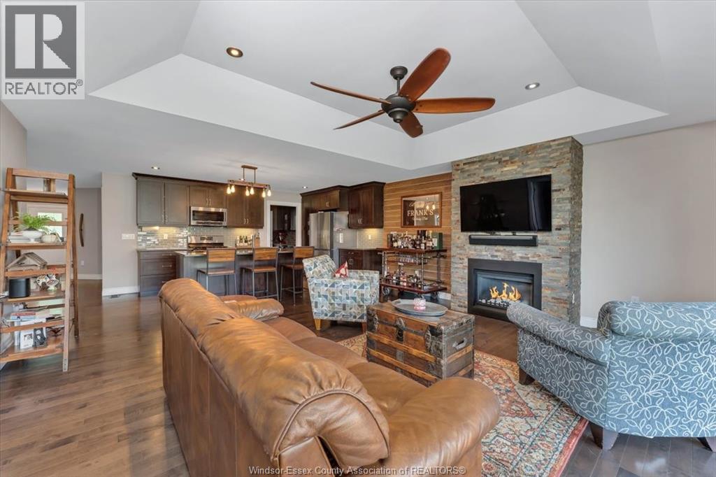 2266 GATWICK AVENUE - 10