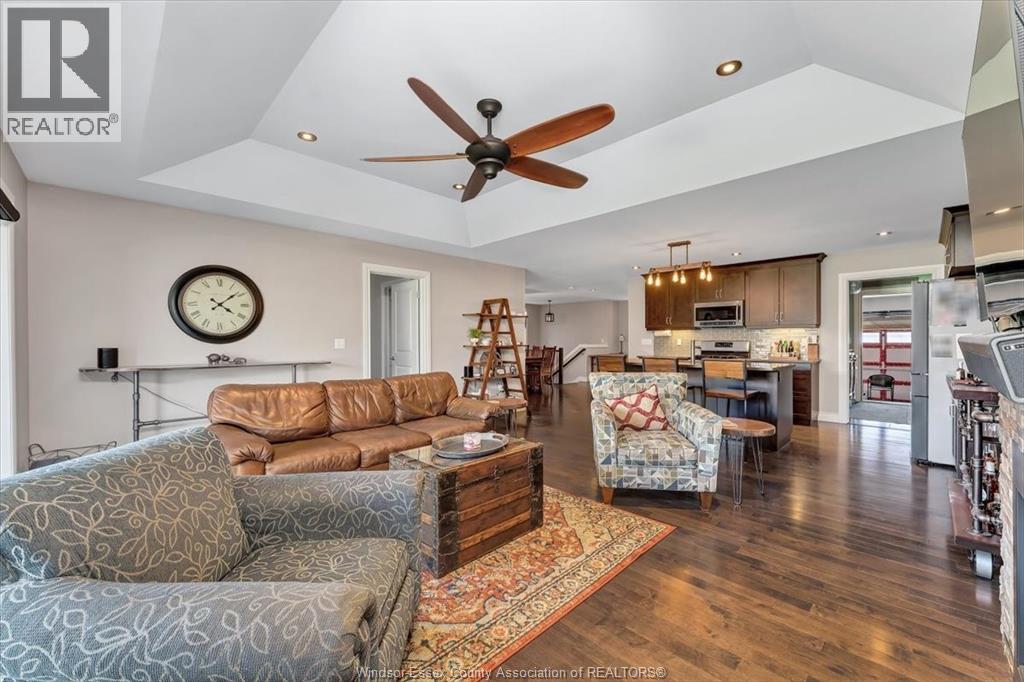 2266 GATWICK AVENUE - 11