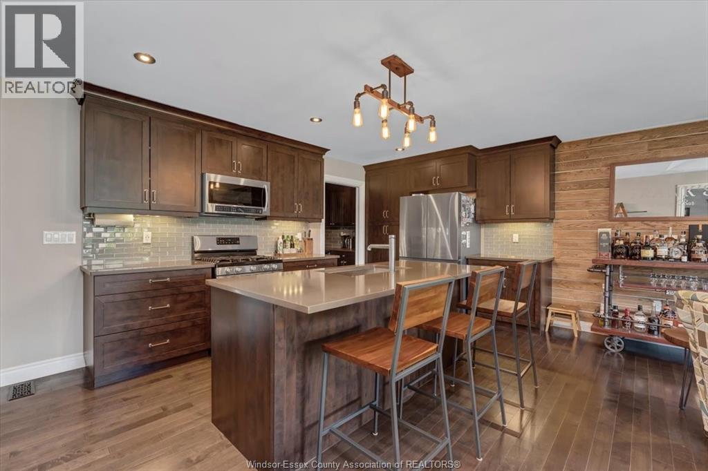 2266 GATWICK AVENUE - 12