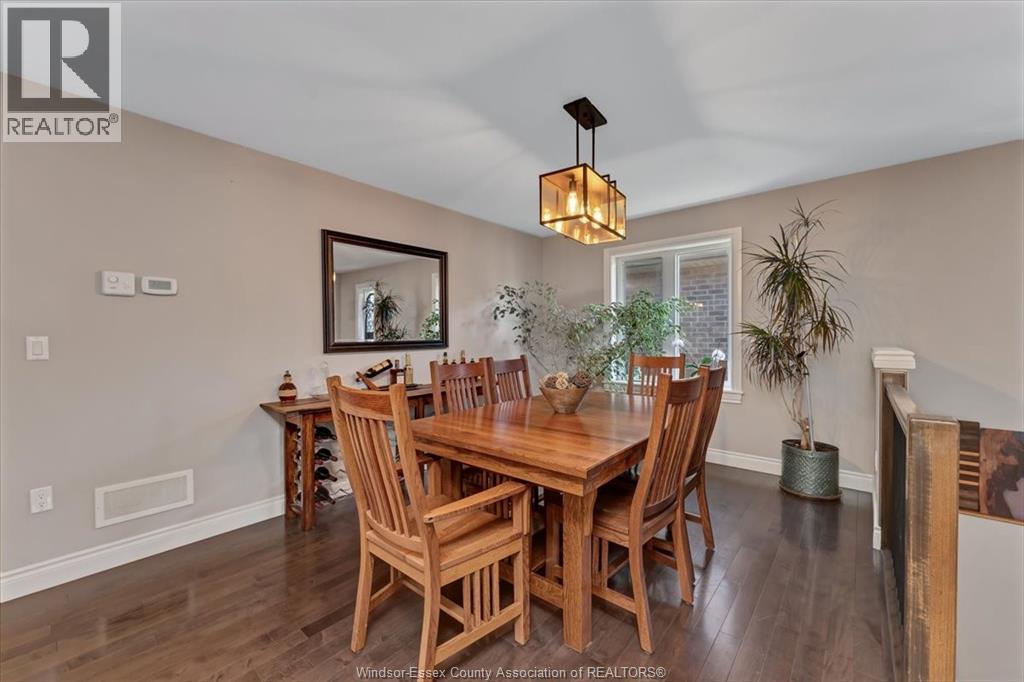 2266 GATWICK AVENUE - 18