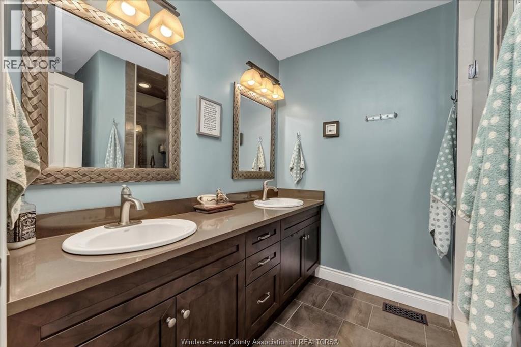 2266 GATWICK AVENUE - 23