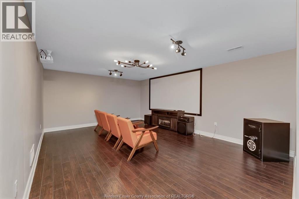 2266 GATWICK AVENUE - 26