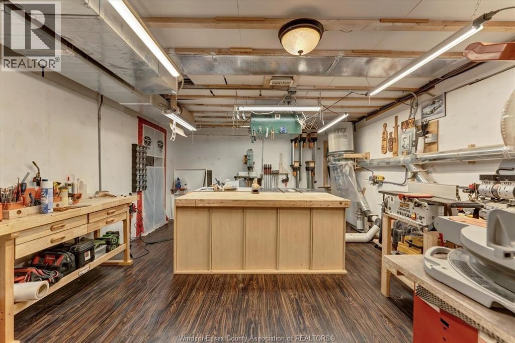 2266 GATWICK AVENUE - 30