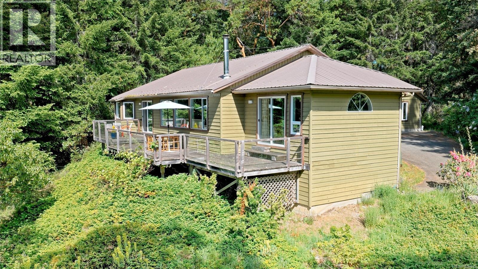  260 Old Divide Road, Salt Spring