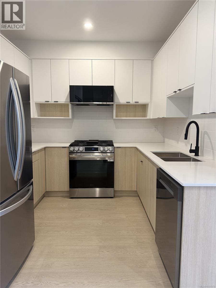 #329 2629 Millstream Rd - 7