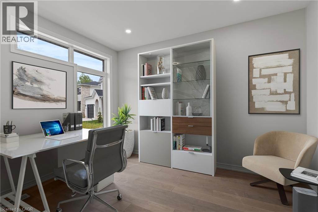 150 HODGKINS Avenue - 11