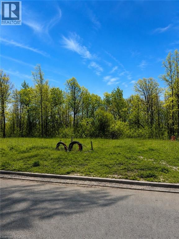 150 HODGKINS Avenue - 2