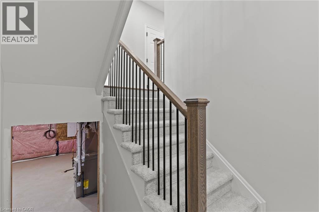 150 HODGKINS Avenue - 21