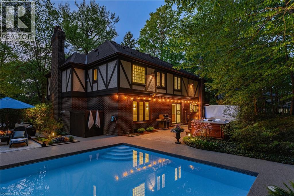 370 GREEN ACRES Drive - 41