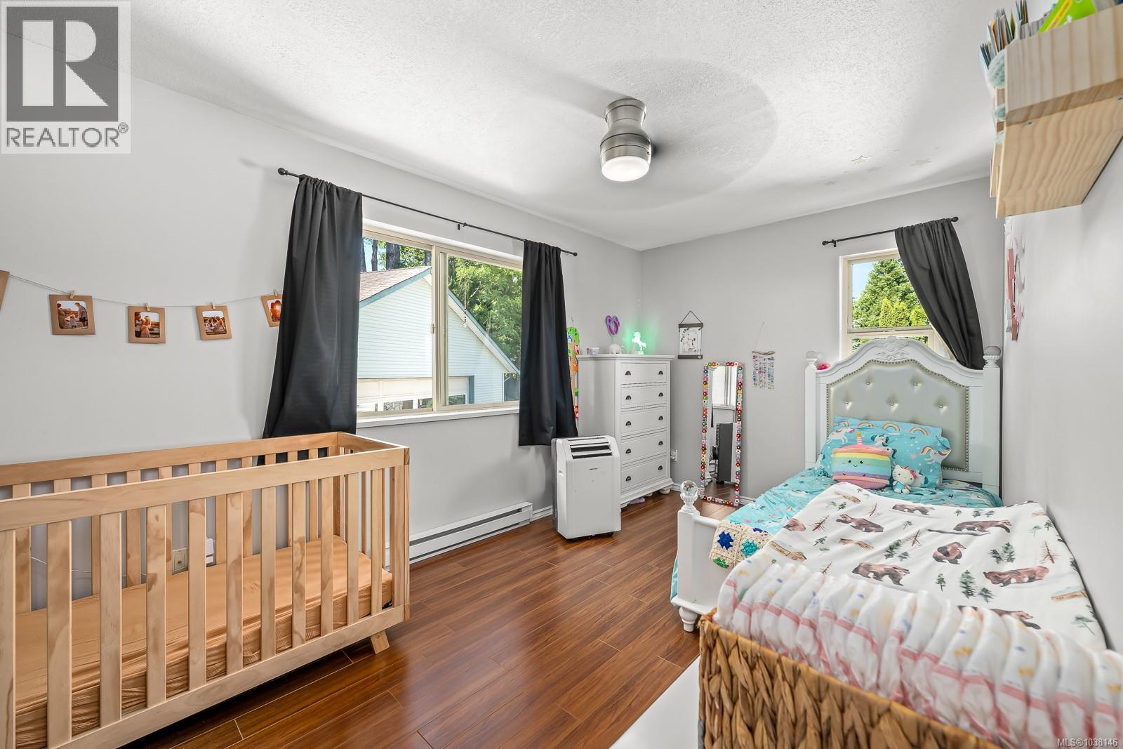809 Willowcrest Rd, Campbell River