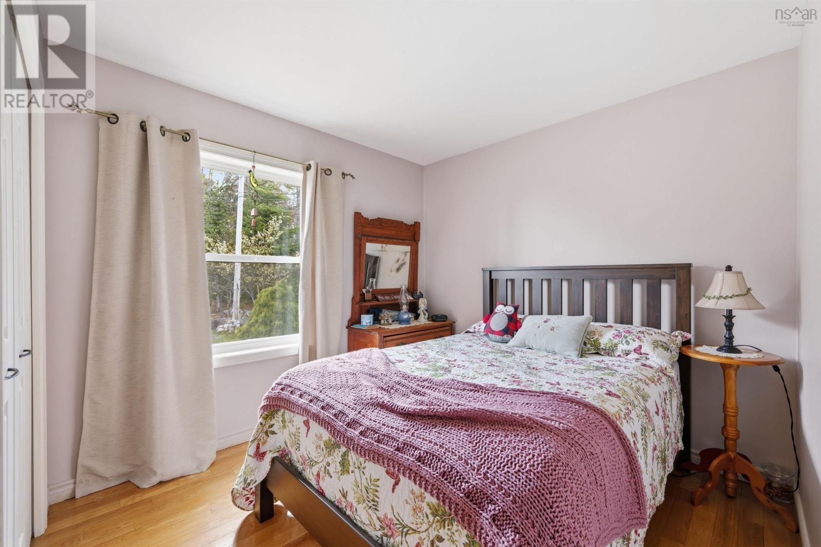 Property 23 of 43 of 6867 St Margarets Bay Road