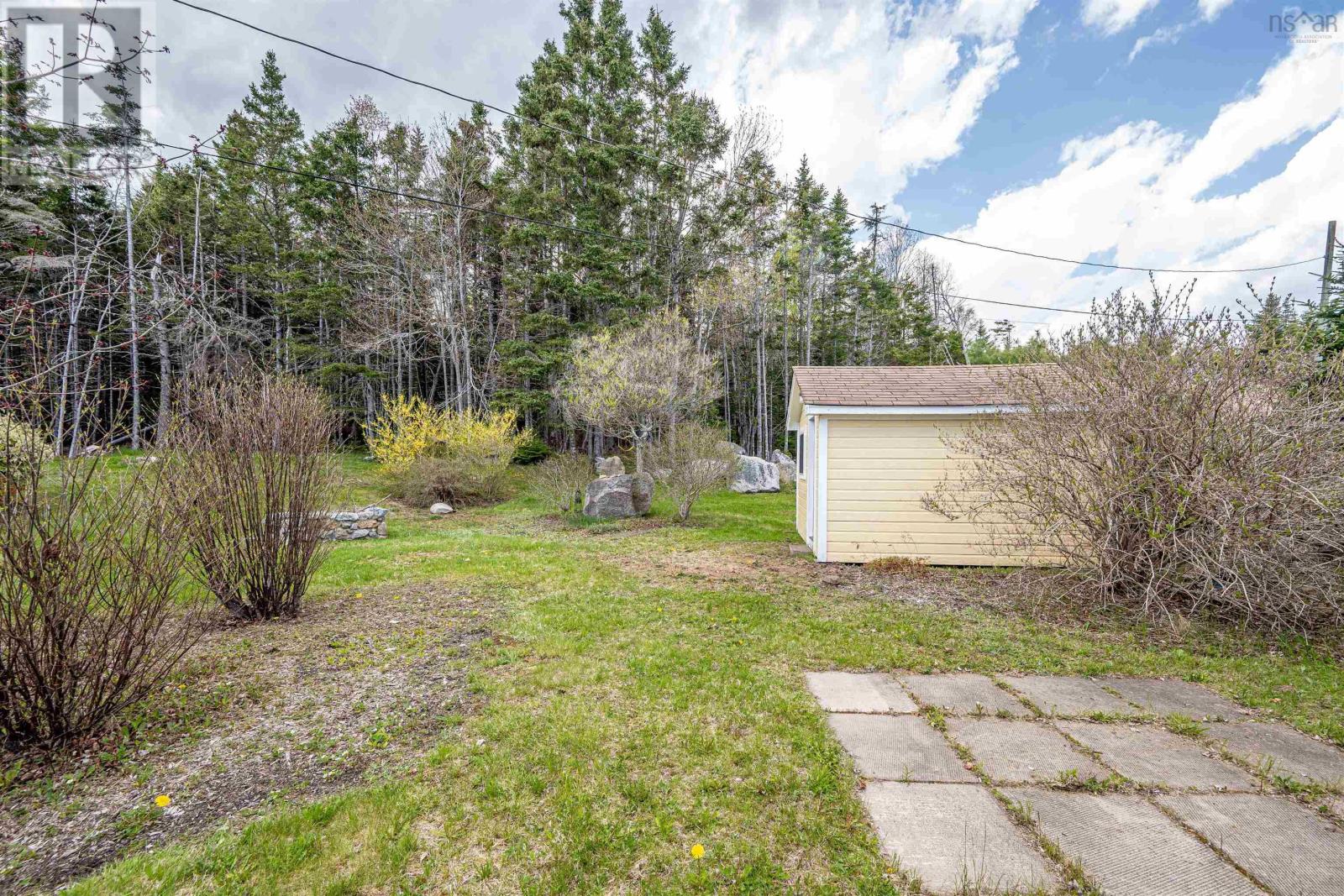 6867 St Margarets Bay Road - 34