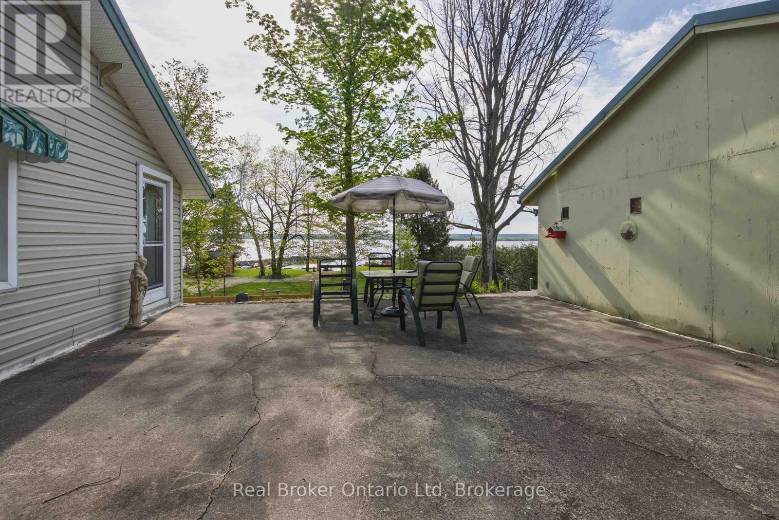 275 BALMY BEACH ROAD - 23