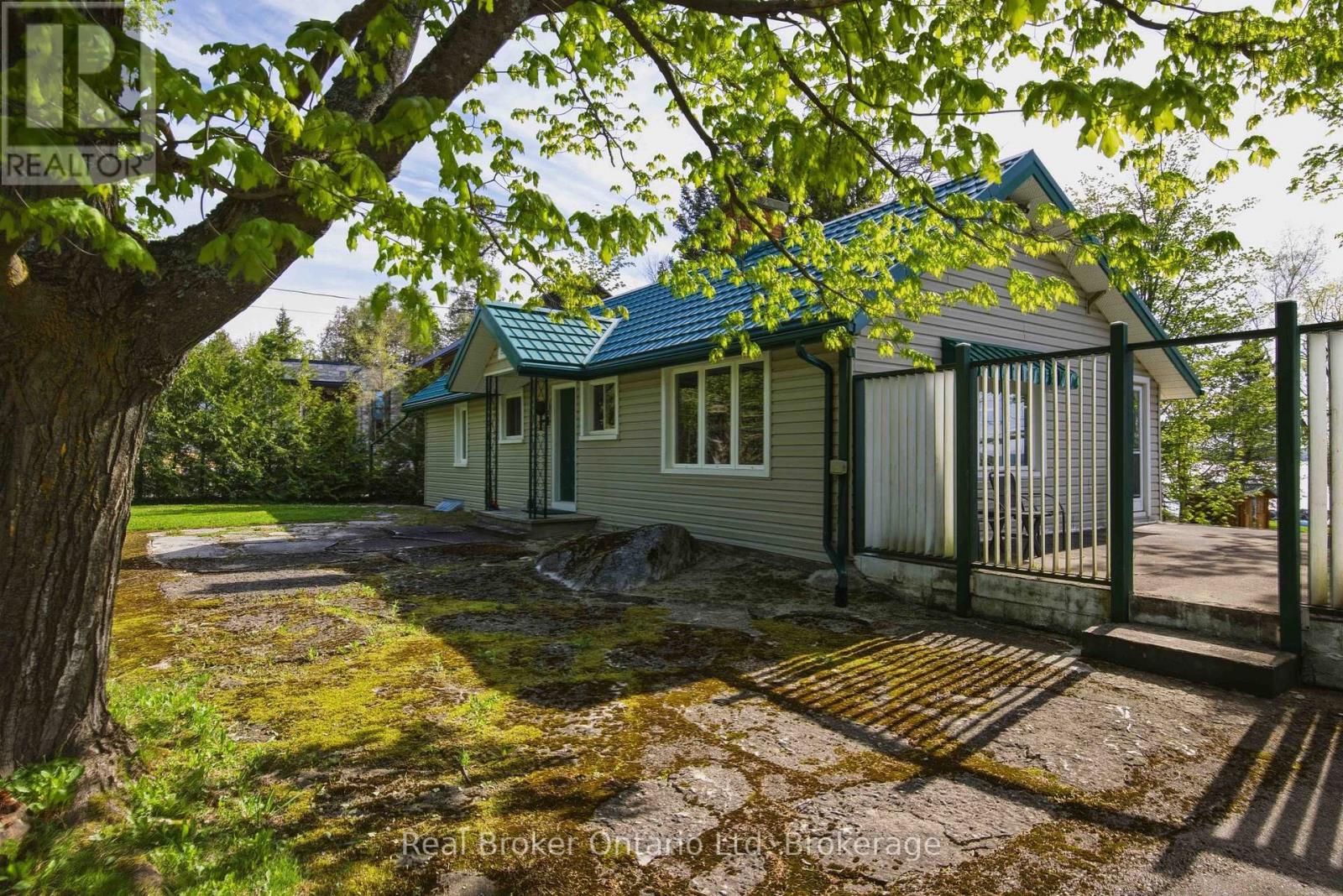 275 BALMY BEACH ROAD - 3