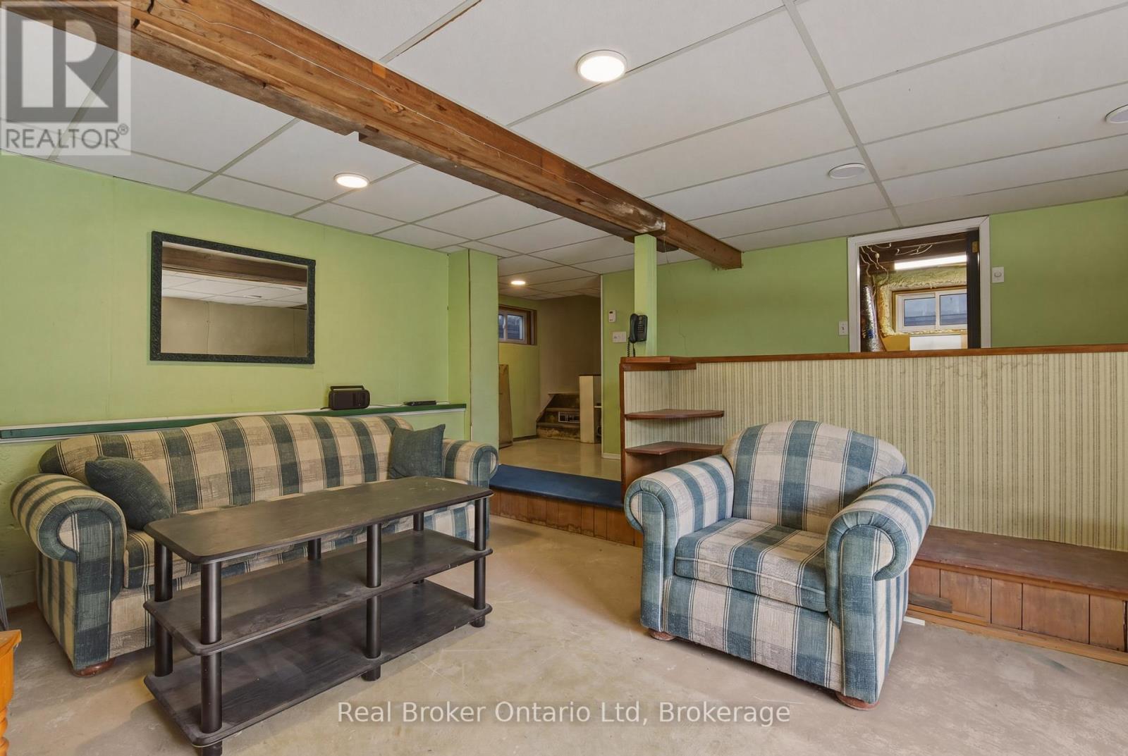275 BALMY BEACH ROAD - 40