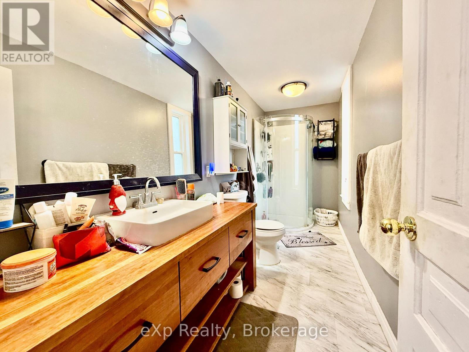 388 11TH STREET - 4