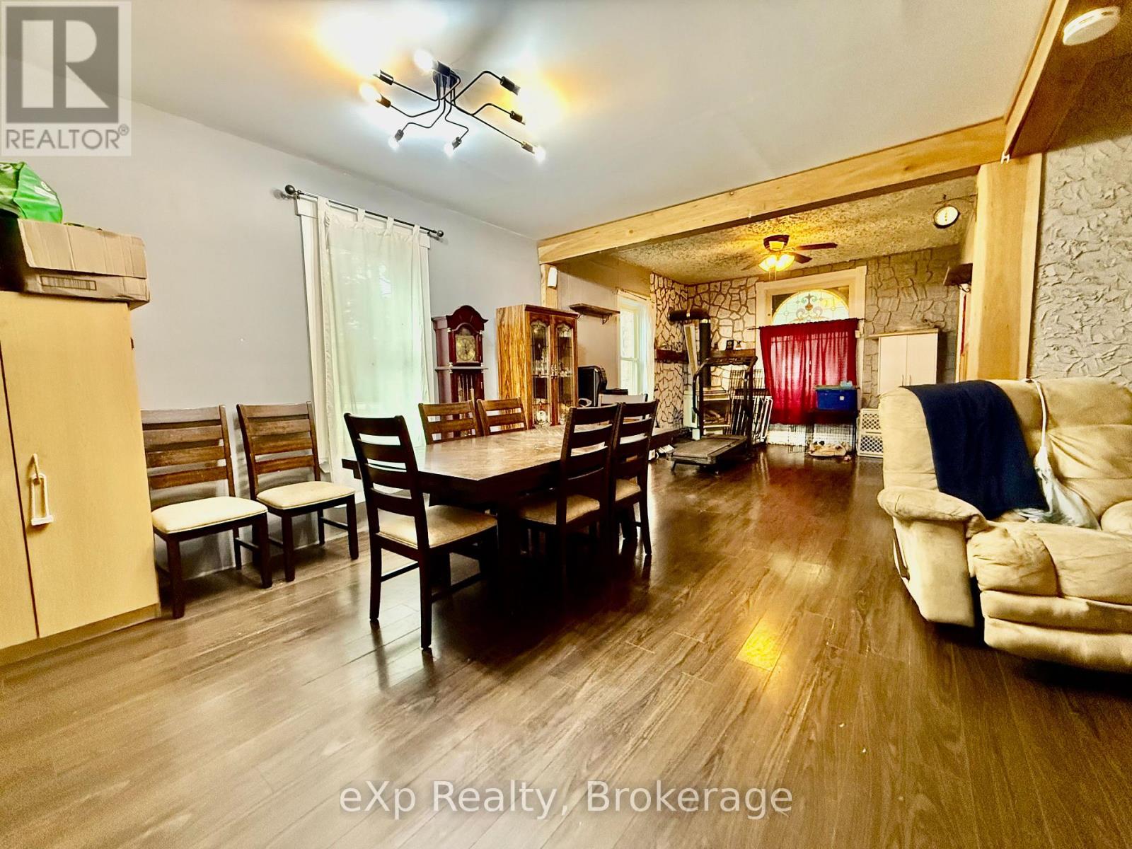 388 11TH STREET - 5