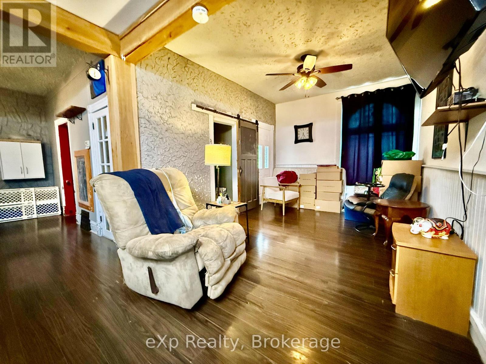 388 11TH STREET - 6