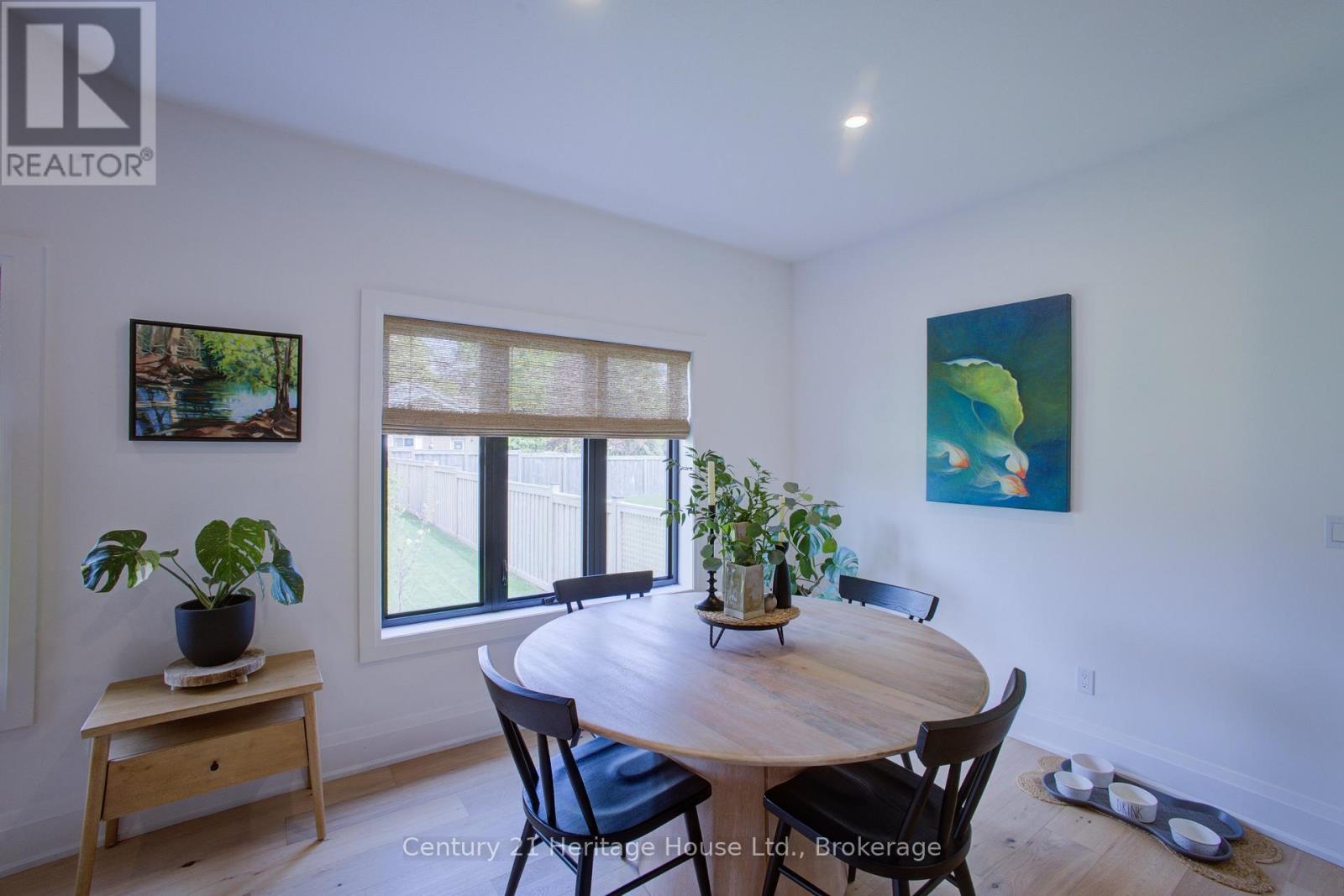 111 ECCLES AVENUE - 23