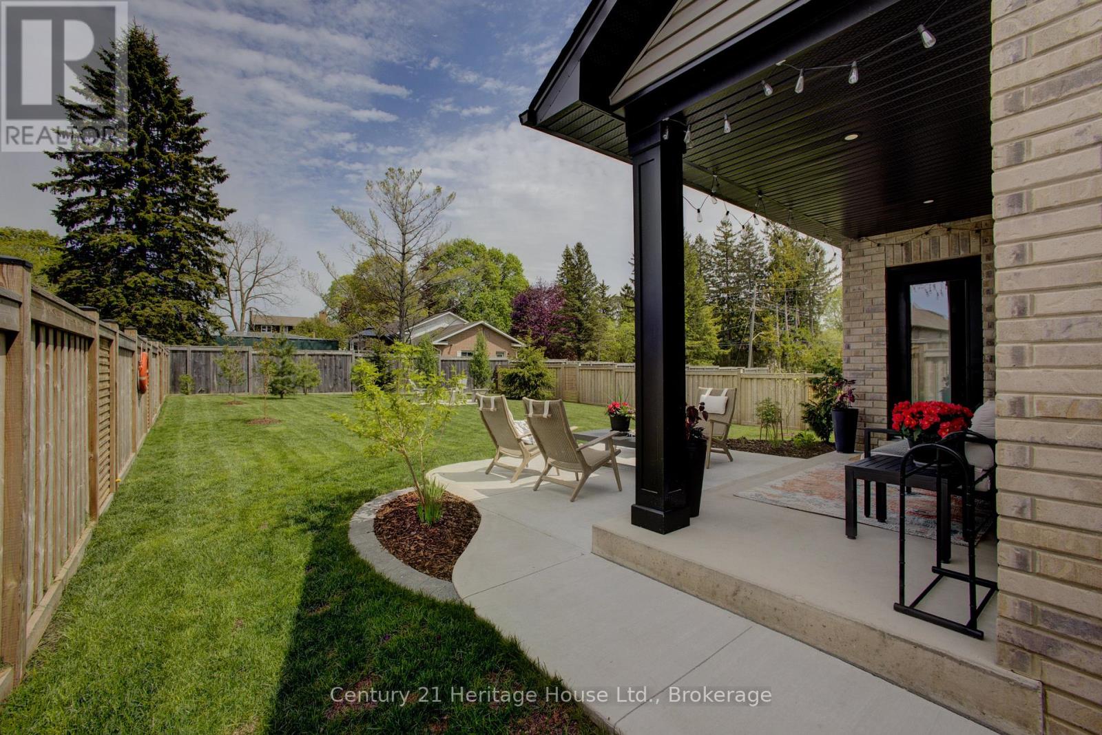 111 ECCLES AVENUE - 43