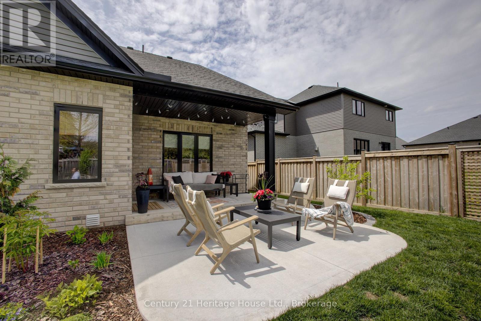 111 ECCLES AVENUE - 45