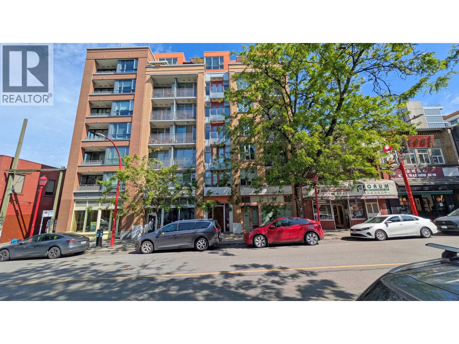 201 231 PENDER Street - main photo