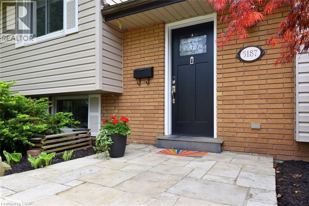5187 CEDARBROOK Crescent - 5
