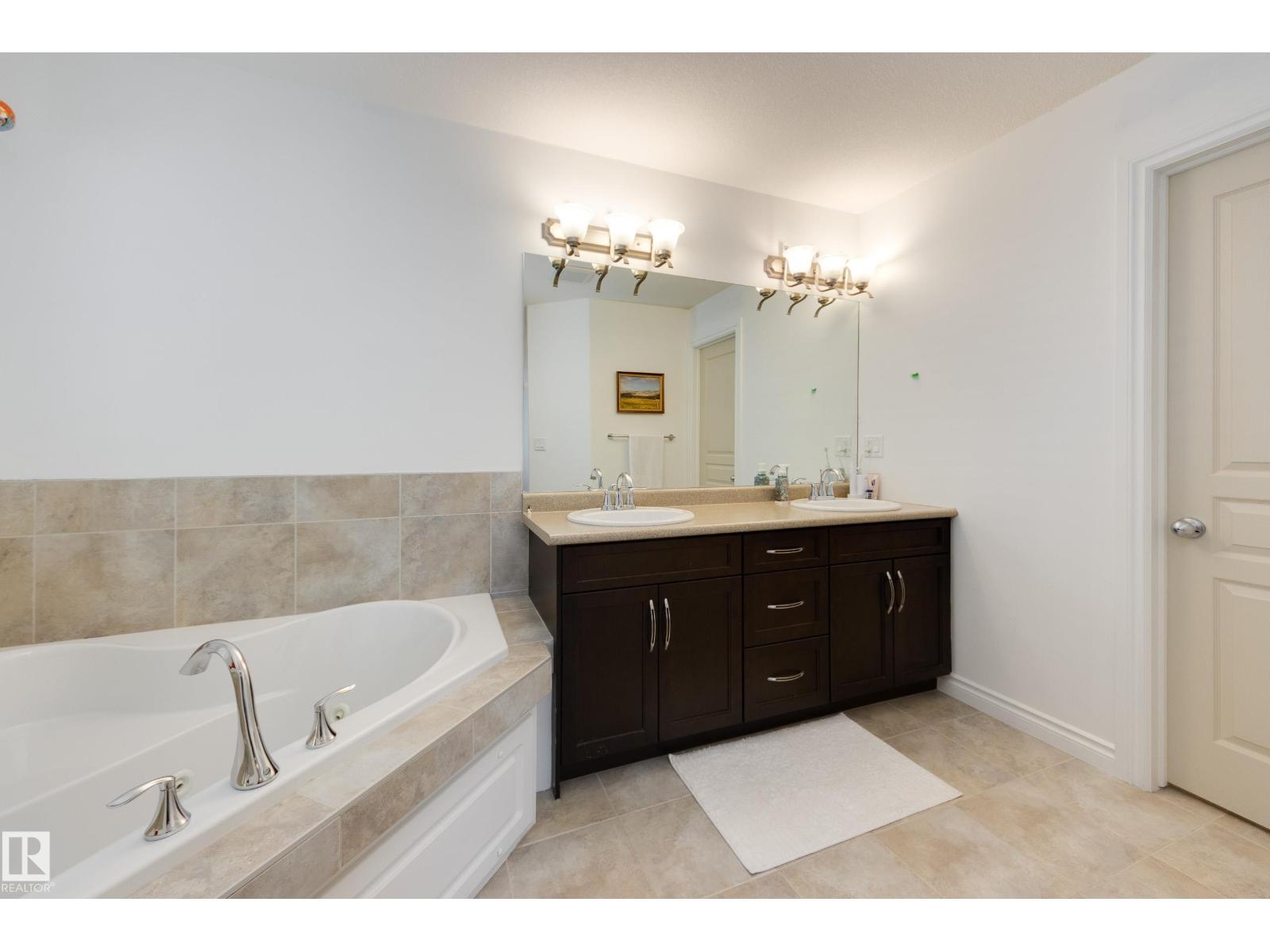 835 ARMITAGE WD NW - 27