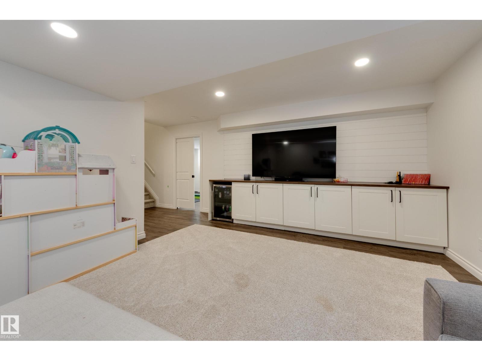 835 ARMITAGE WD NW - 36