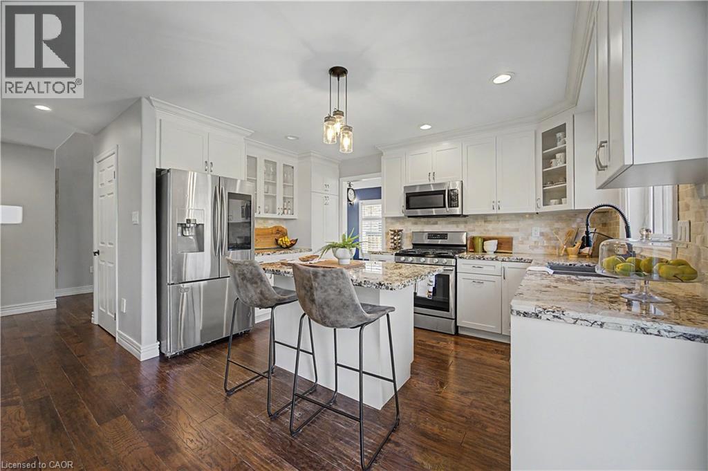 34 HIGHBURY Drive - 9