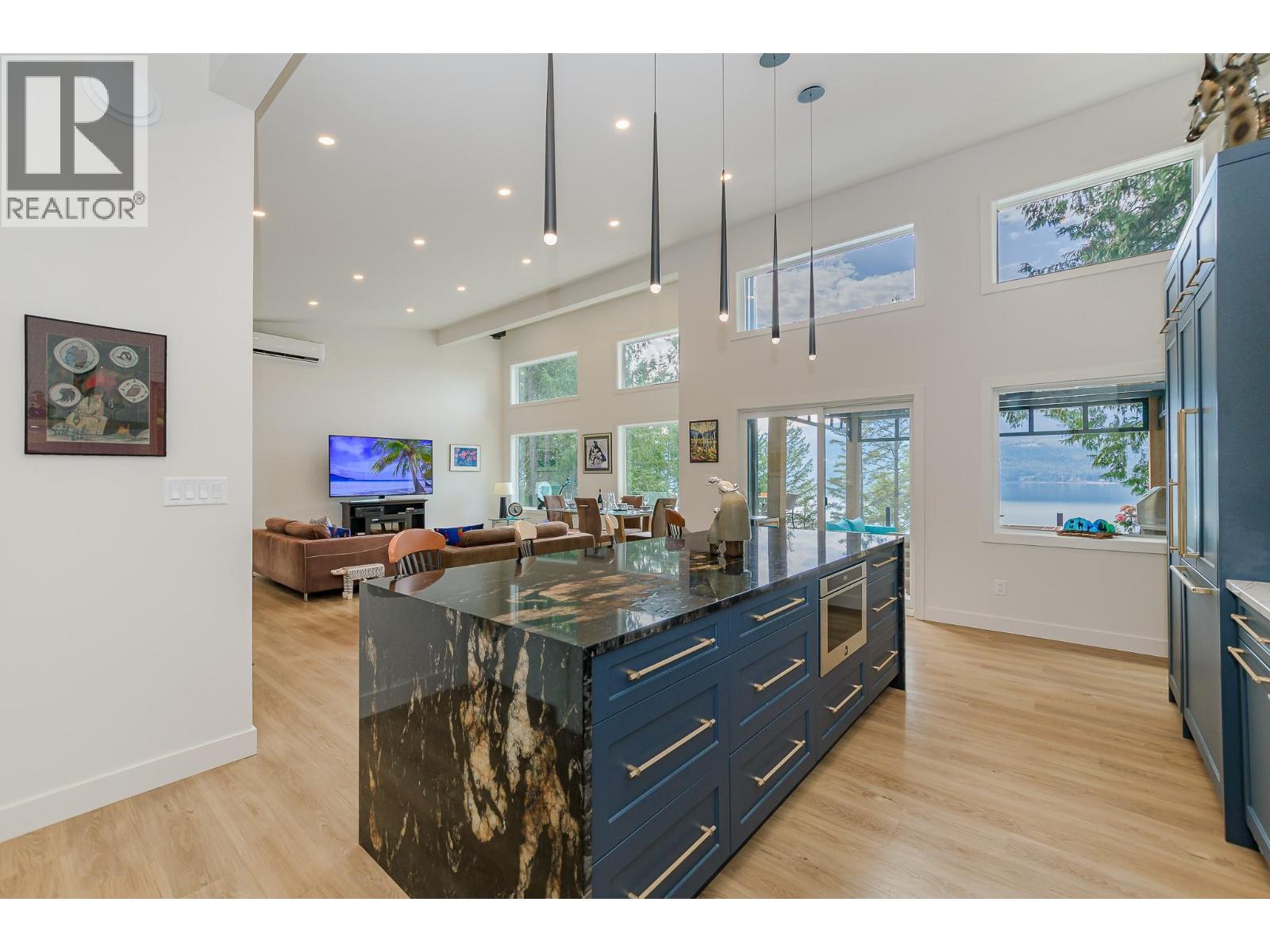 7750 Golf Course Road - 23