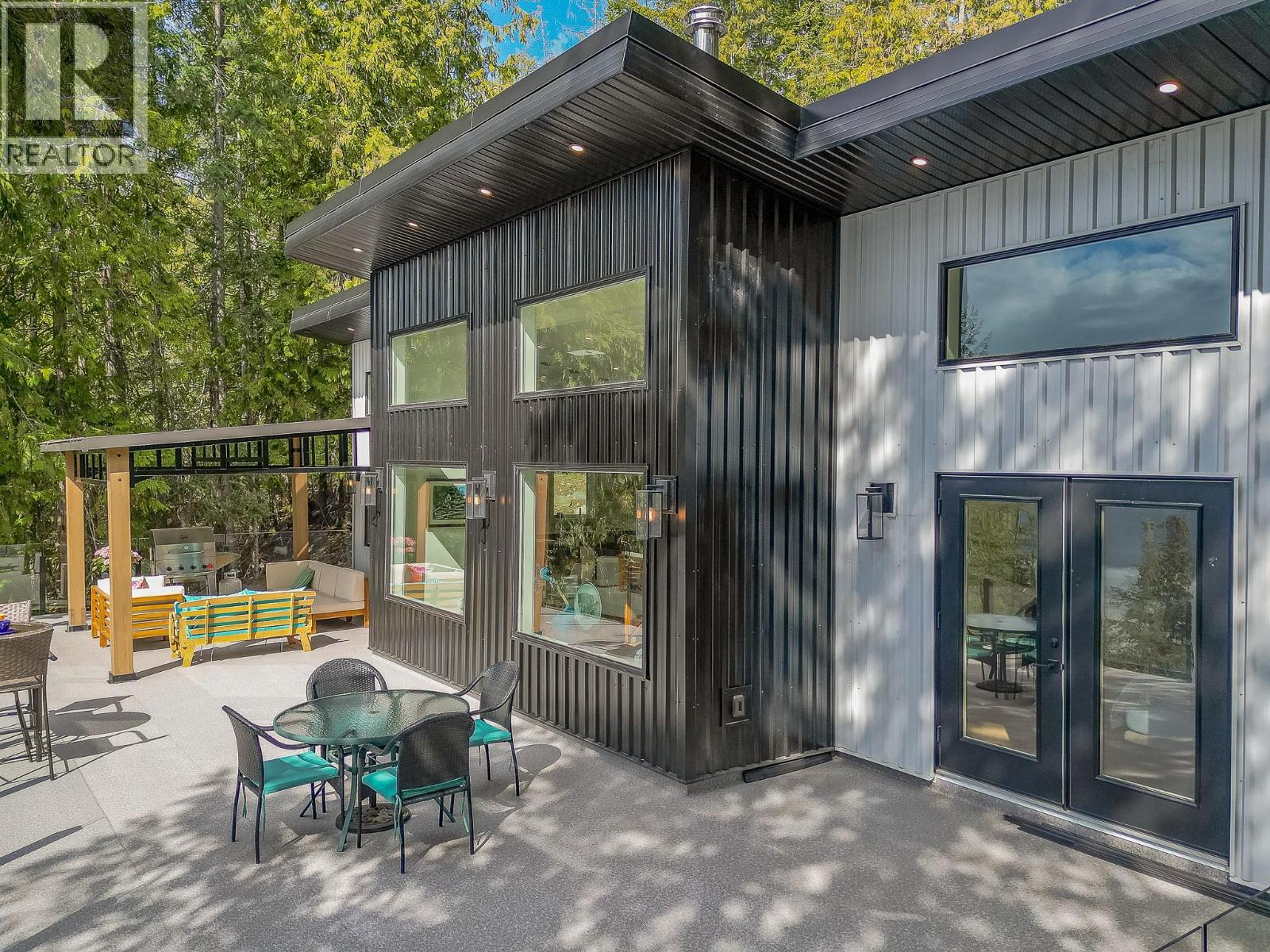 7750 Golf Course Road - 64