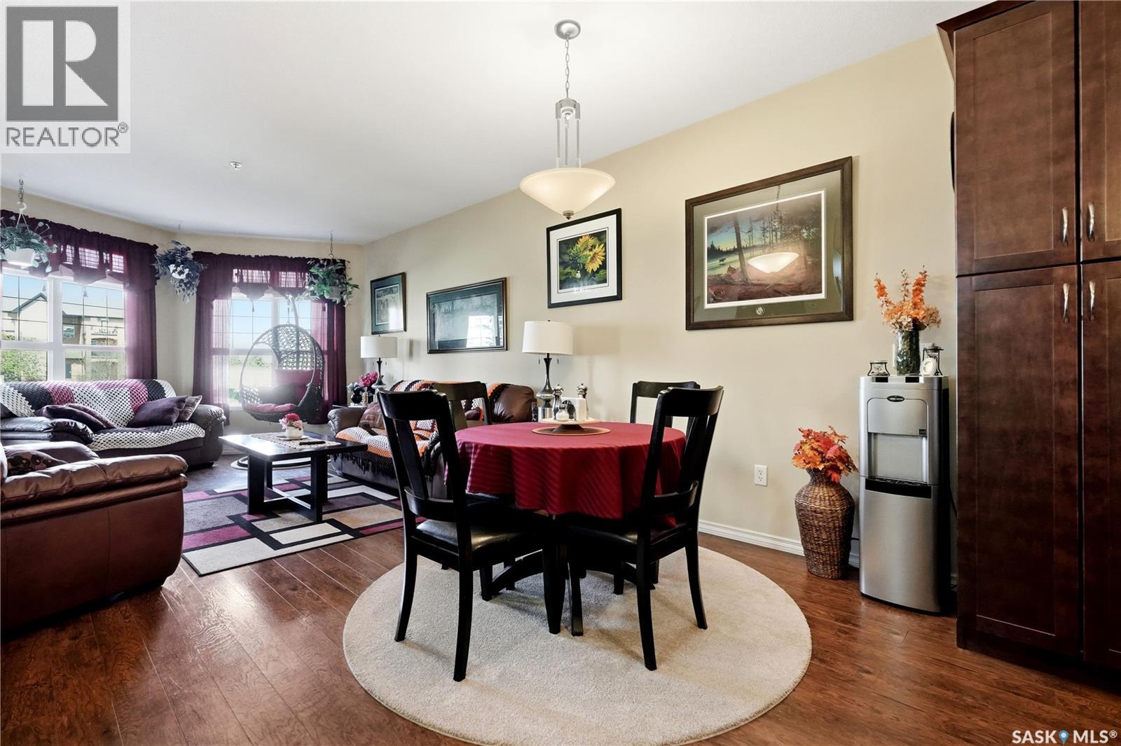 #110 2160 Heseltine ROAD - 10