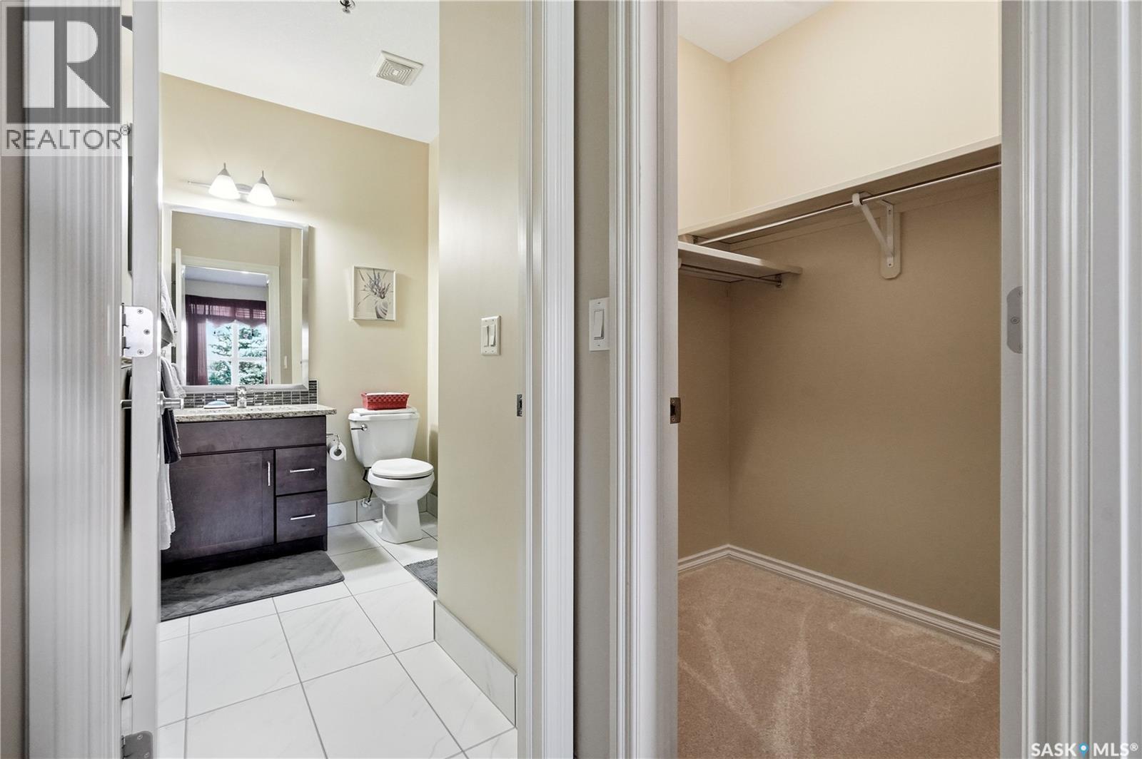 #110 2160 Heseltine ROAD - 21