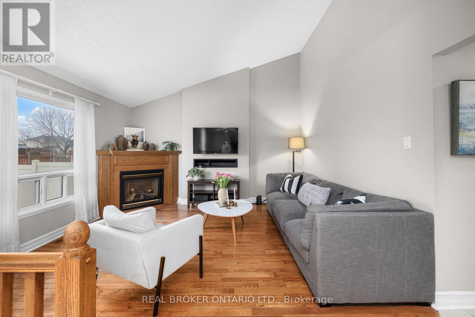 1981 ORCHARDVIEW AVENUE - 20