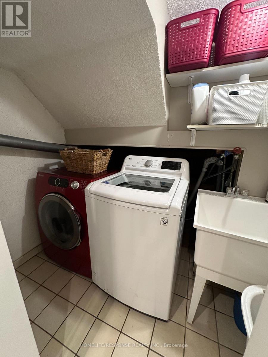 3430 HOMARK DRIVE - 21