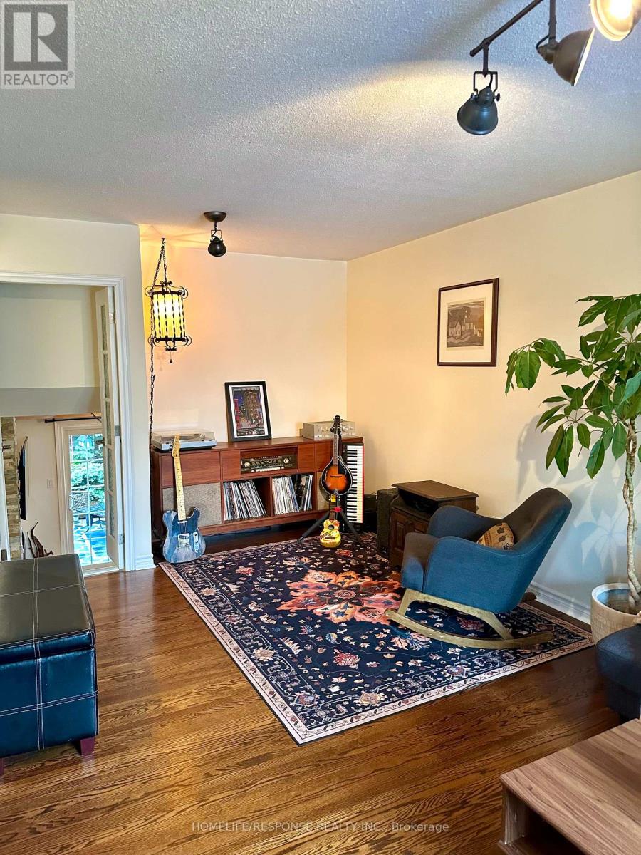 3430 HOMARK DRIVE - 15