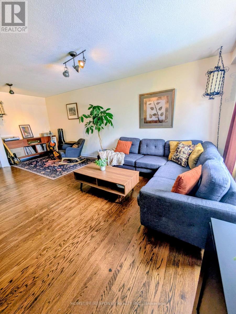3430 HOMARK DRIVE - 10