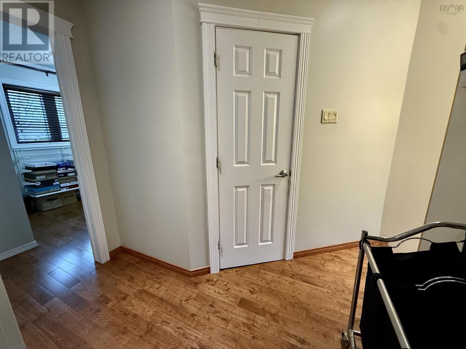 7 Venice Court - 23