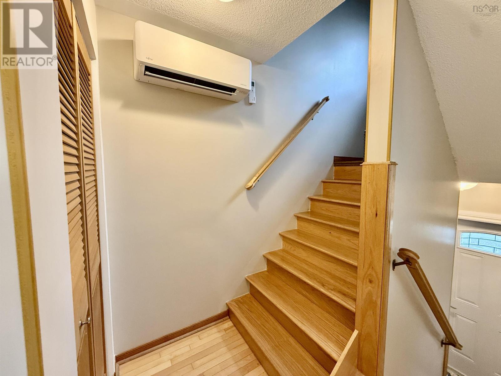 7 Venice Court - 14