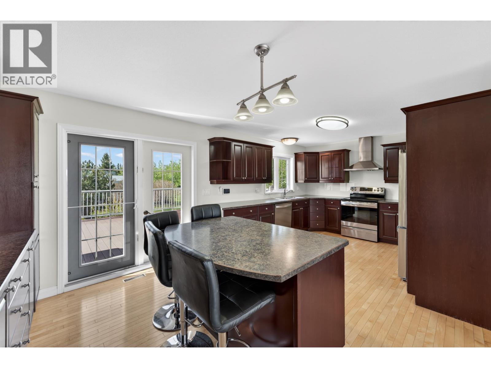 6179 AIRPORT ROAD - 7