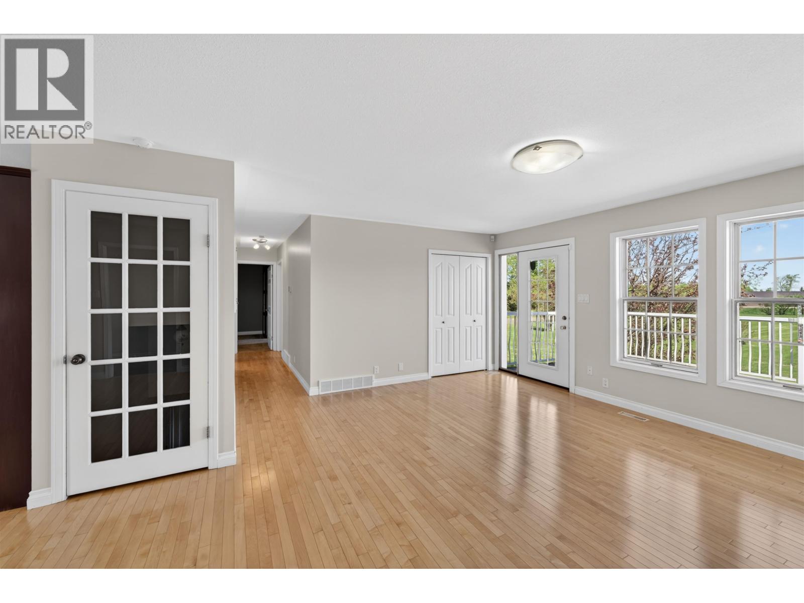 6179 AIRPORT ROAD - 5