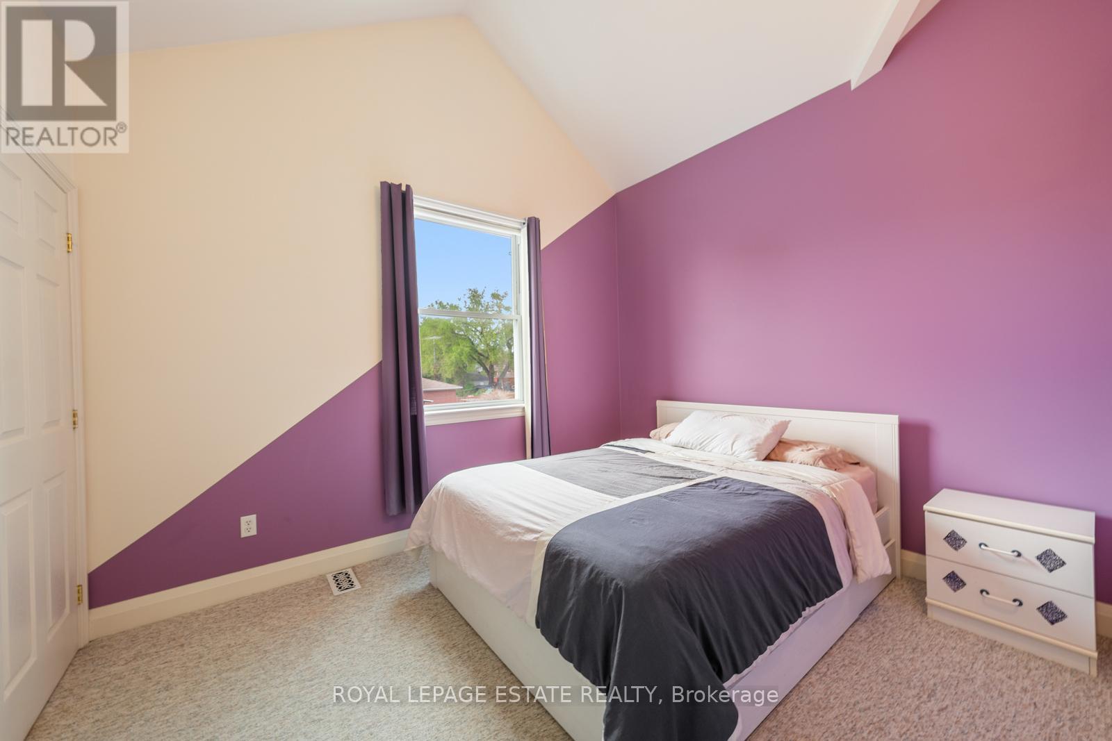 601 PHARMACY AVENUE - 22