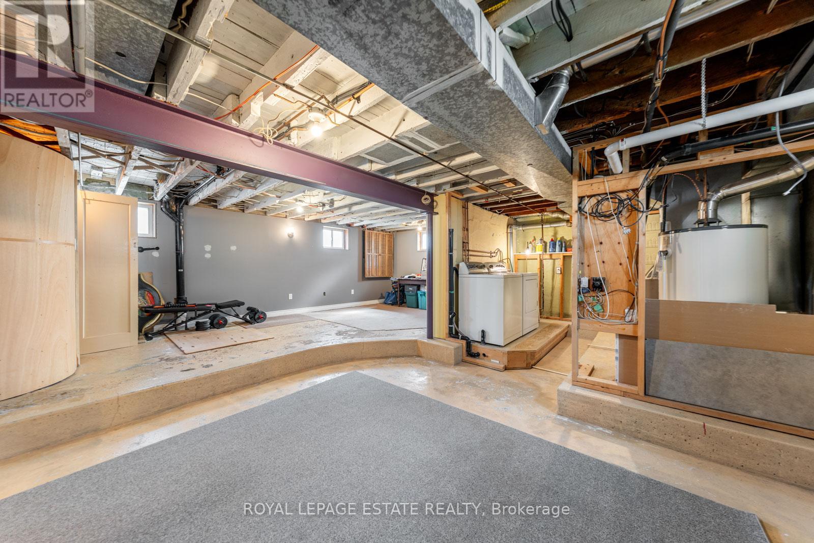 601 PHARMACY AVENUE - 37