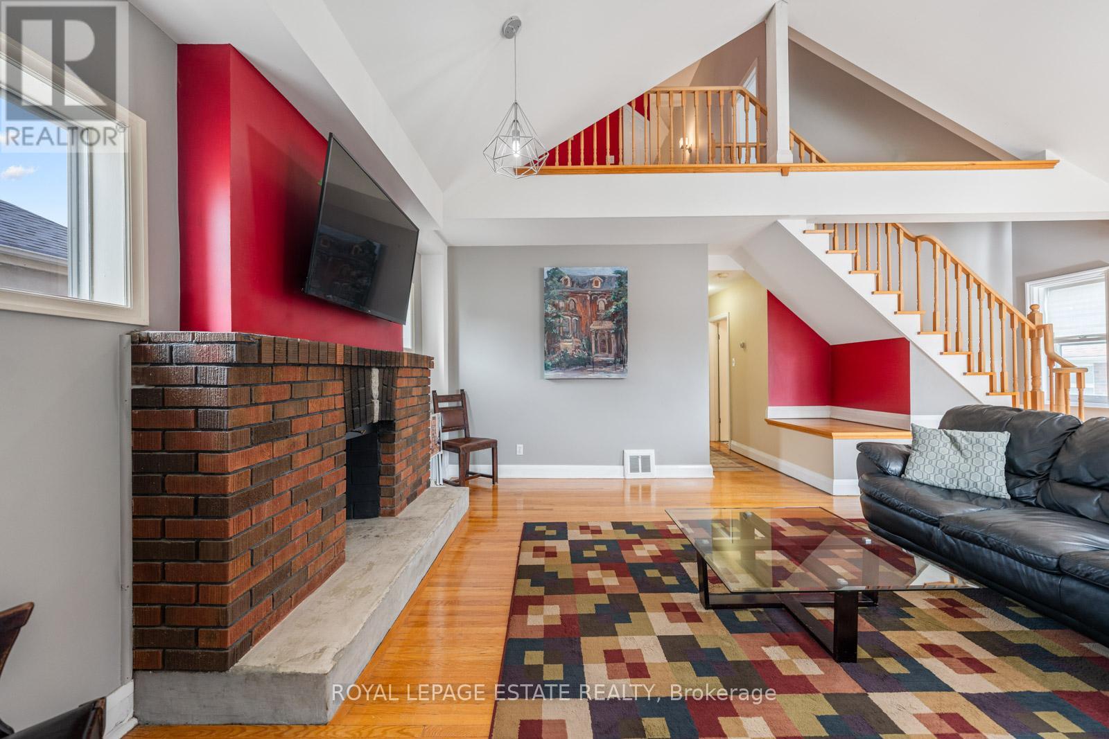601 PHARMACY AVENUE - 5