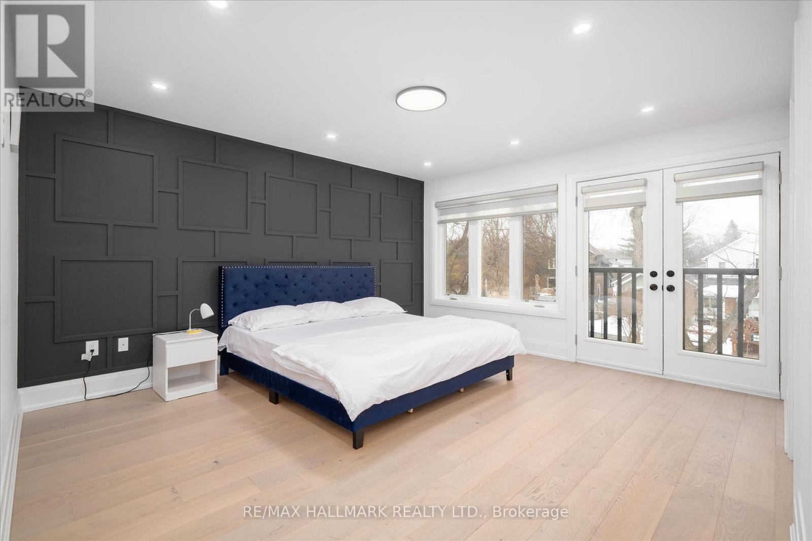 83 KALMAR AVENUE - 24